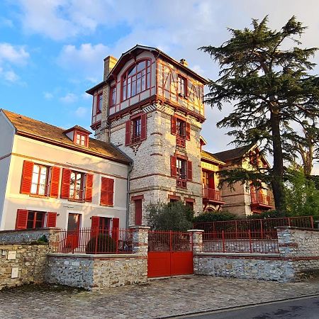 Apakabar Homestay - Proche Gare Melun, Parking Prive, Netflix La Rochette  Dış mekan fotoğraf